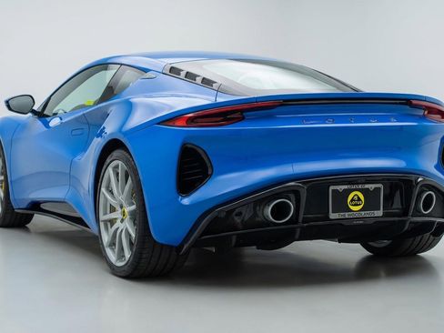 New 2025 Lotus Emira image 12