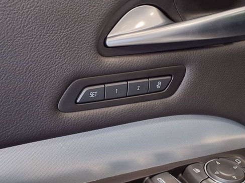 Certified 2023 Cadillac XT4 Premium Luxury FWD image 26