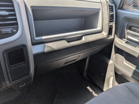 Used 2020 RAM 1500 Express w/ Wheel & Sound Group AWD/4WD image 27