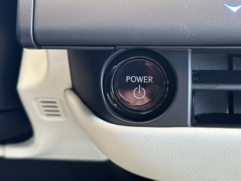 New 2026 Lexus ES 350e FWD image 21
