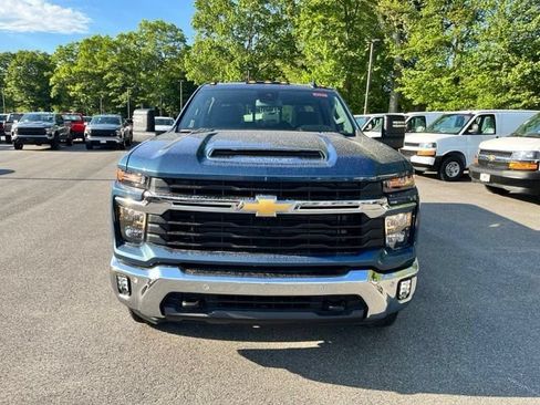 New 2026 Chevrolet Silverado 3500 LT w/ Safety Package AWD/4WD image 3