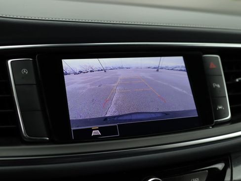 Used 2023 Buick Enclave Essence FWD image 15