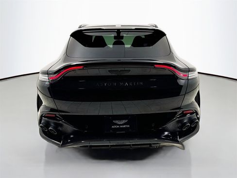 Used 2025 Aston Martin DBX 707 image 6
