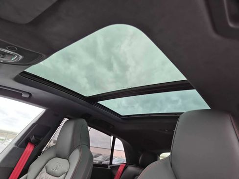 New 2026 Audi SQ8 Prestige image 18