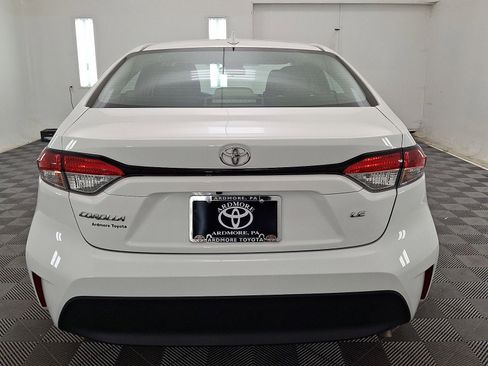 Used 2024 Toyota Corolla LE FWD image 14