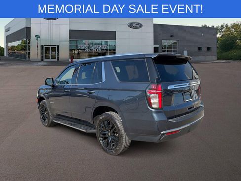 Used 2021 Chevrolet Tahoe LT w/ LT Signature Package AWD/4WD image 7