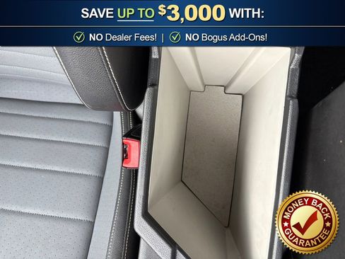 Used 2025 Volkswagen Jetta SE image 28