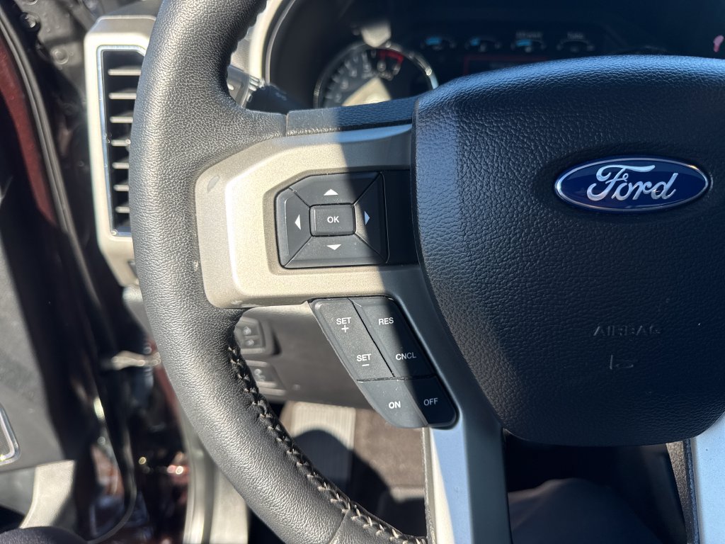 Used 2018 Ford F150 Lariat w/ Equipment Group 502A Luxury AWD/4WD image 40