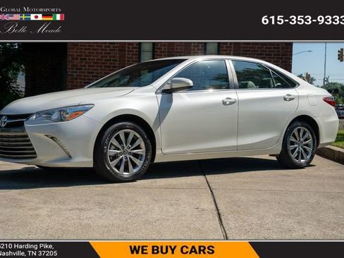 Used 2017 Toyota Camry XLE FWD image 1