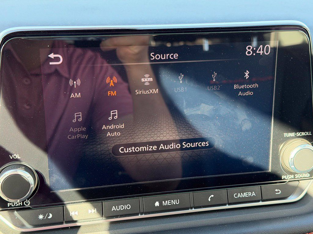 Used 2025 Nissan Rogue SV AWD/4WD image 17