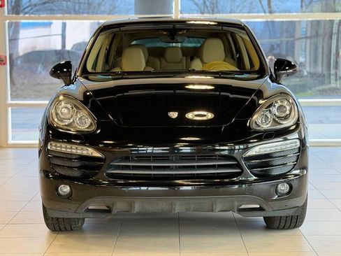 Used 2012 Porsche Cayenne image 2