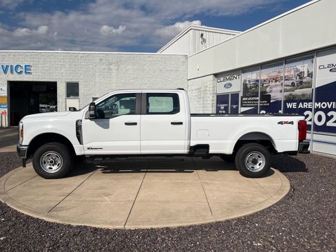 New 2026 Ford F250 XL w/ XL Chrome Package AWD/4WD image 21