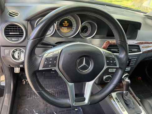 Used 2012 Mercedes-Benz C 300 4MATIC Sedan image 22