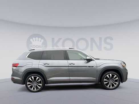 Used 2023 Volkswagen Atlas SEL Premium AWD/4WD image 8