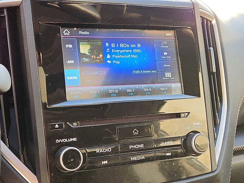 Used 2023 Subaru Crosstrek 2.0i Premium image 17