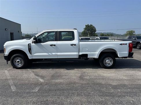 Certified 2026 Ford F250 XL AWD/4WD image 4