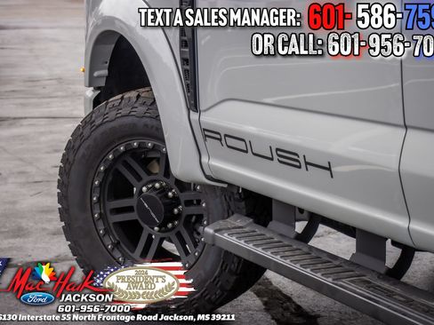 New 2026 Ford F250 Lariat w/ Black Appearance Package AWD/4WD image 36
