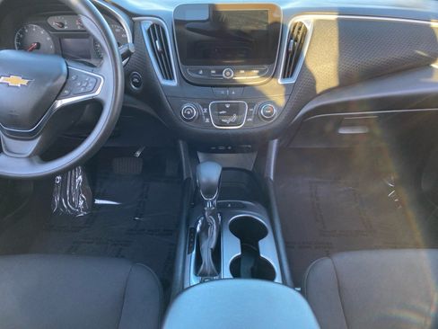Used 2024 Chevrolet Malibu LS FWD image 11