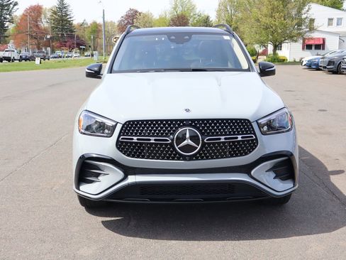 Used 2024 Mercedes-Benz GLE 450 4MATIC image 3