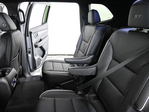 New 2026 Buick Enclave Sport Touring image 21