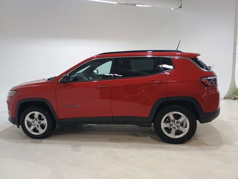 Used 2023 Jeep Compass Latitude w/ Sun and Sound Group image 5