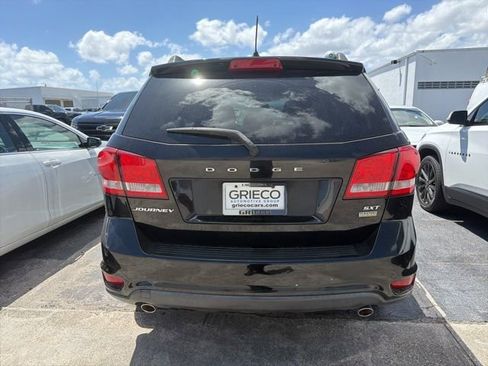 Used 2015 Dodge Journey SXT w/ Flexible Seating Group FWD image 4