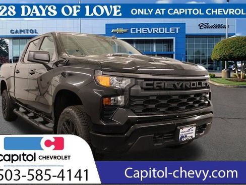 Used 2026 Chevrolet Silverado 1500 Custom Trail Boss w/ Turbomax Blackout Package image 1