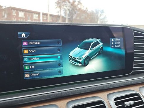 Certified 2025 Mercedes-Benz GLE 350 4MATIC image 28