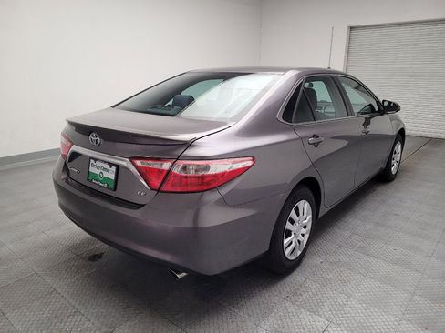Used 2015 Toyota Camry LE FWD image 9