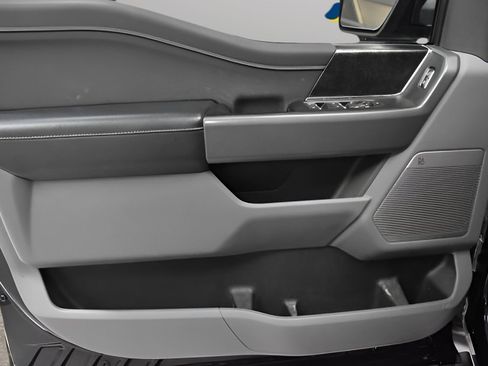 Used 2021 Ford F150 XLT w/ Equipment Group 302A High image 13