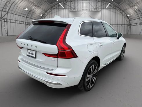 Used 2022 Volvo XC60 T8 Inscription w/ Advanced Package AWD/4WD image 6