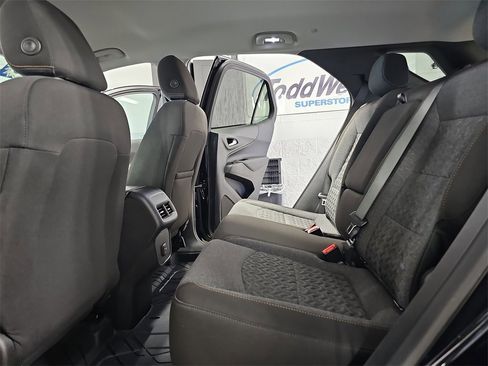 Used 2023 Chevrolet Equinox LT image 19