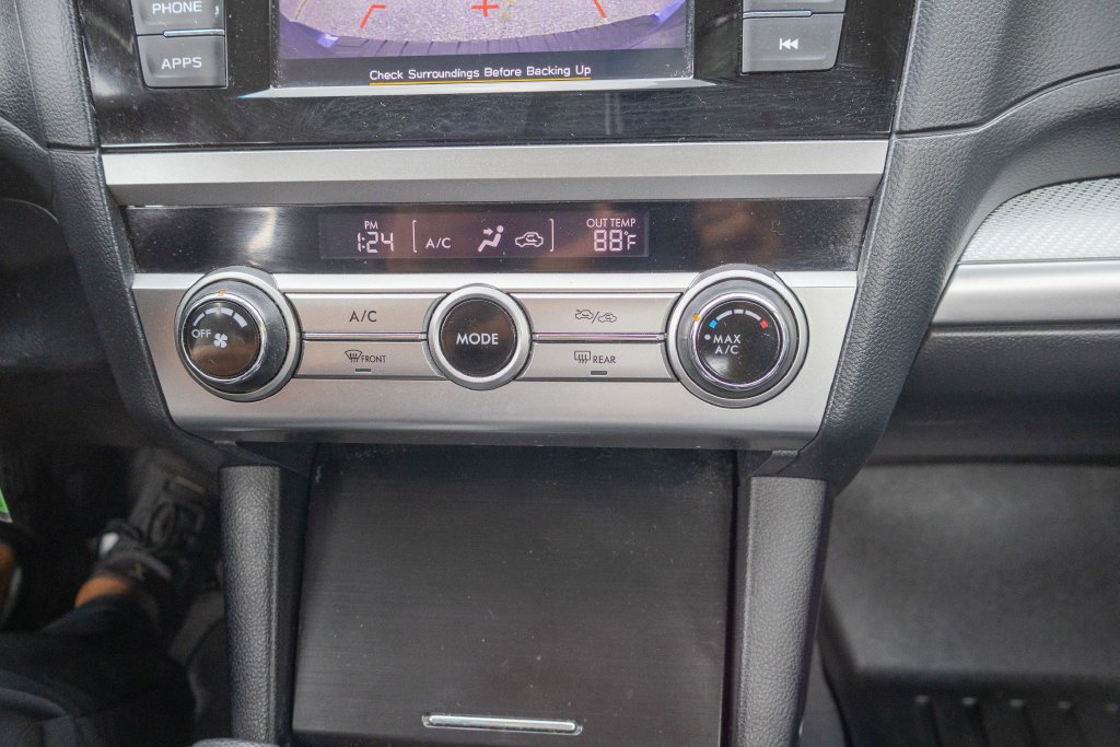 Used 2019 Subaru Outback 2.5i AWD/4WD image 20