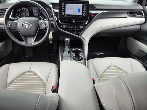 Used 2023 Toyota Camry SE FWD image 9