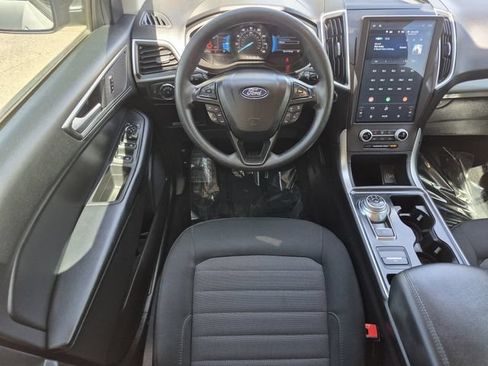 Used 2021 Ford Edge SE AWD/4WD image 21
