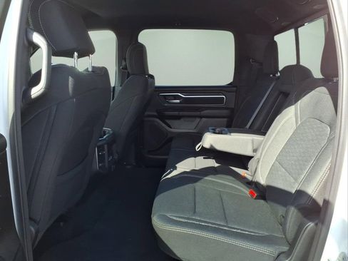 Used 2025 RAM 1500 Big Horn AWD/4WD image 7