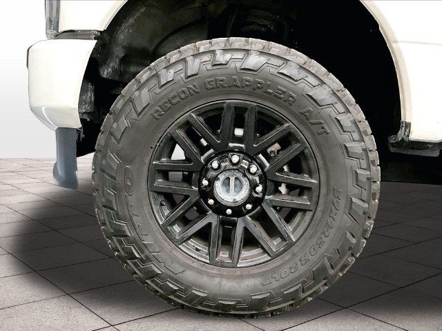 Used 2022 Ford F250 Lariat w/ Black Appearance Package AWD/4WD image 8
