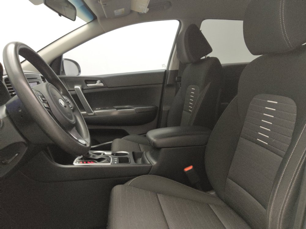 Used 2018 Kia Sportage LX AWD/4WD image 17