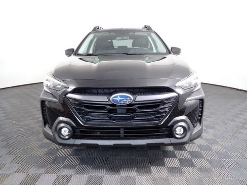 Used 2023 Subaru Outback Premium AWD/4WD image 8