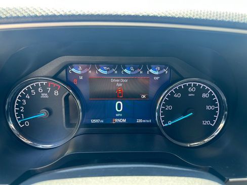 Used 2023 Ford F150 XLT w/ Equipment Group 302A High RWD image 18