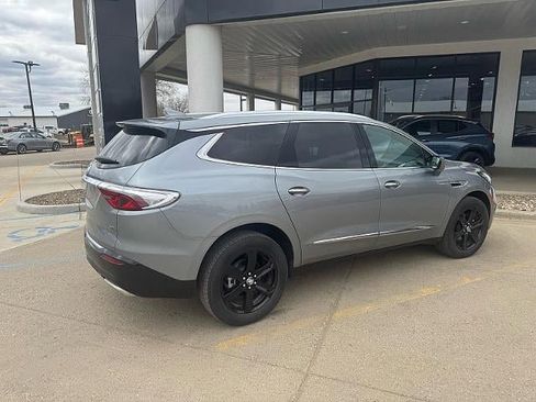 Used 2024 Buick Enclave Essence w/ Experience Buick Package AWD/4WD image 3