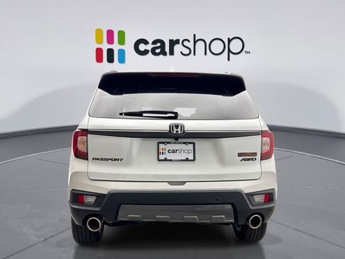 Used 2023 Honda Passport TrailSport image 4