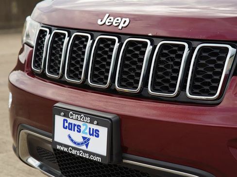 Used 2018 Jeep Grand Cherokee Limited AWD/4WD image 24