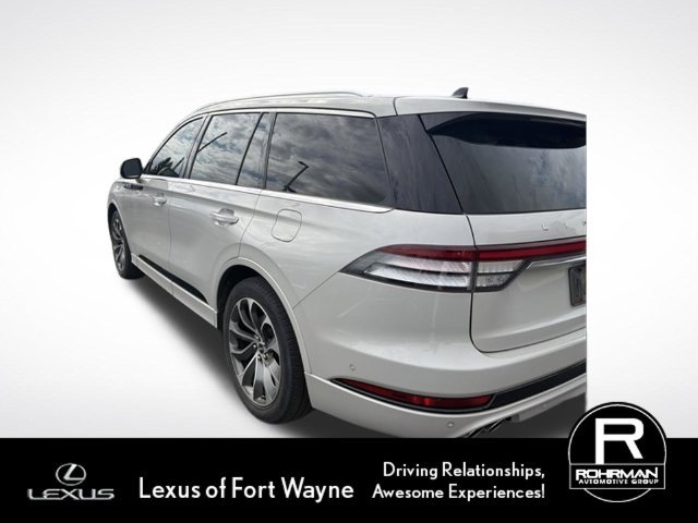 Used 2021 Lincoln Aviator Grand Touring w/ Equipment Group 302A AWD/4WD image 9
