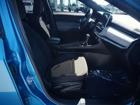 Used 2025 Jeep Compass Sport AWD/4WD image 15