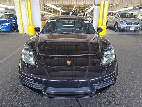 Used 2024 Porsche 718 Cayman RWD image 2