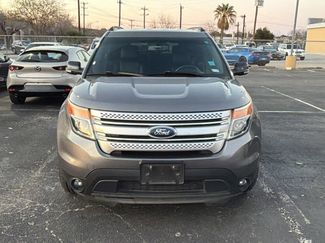 Used 2013 Ford Explorer XLT video 2
