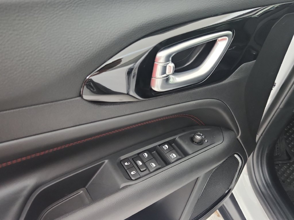 New 2026 Jeep Compass Trailhawk AWD/4WD image 20