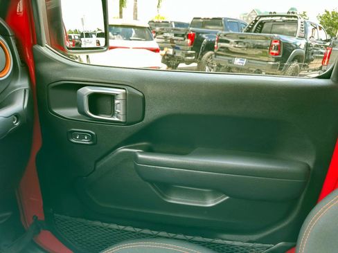 Certified 2022 Jeep Gladiator Mojave w/ Trailer Tow Package image 23