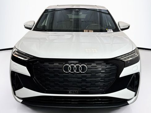 Used 2023 Audi Q4 e-tron Prestige w/ Black Optic Package AWD/4WD image 2